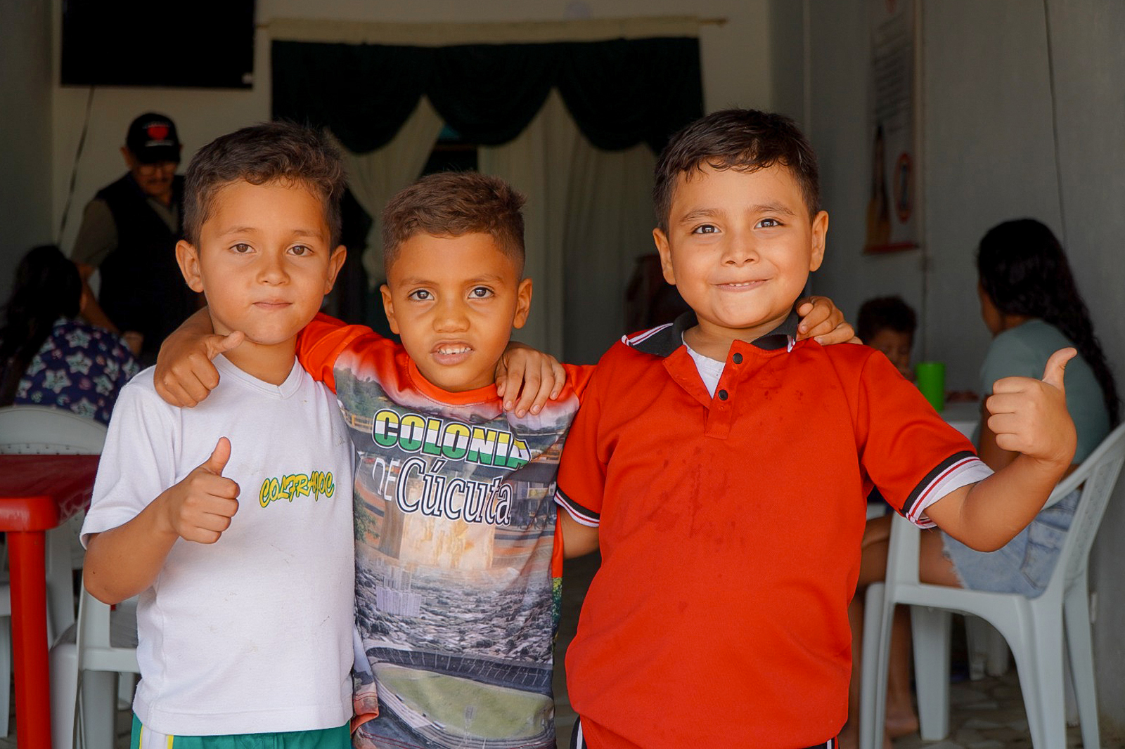 Actividad en comedor infantil